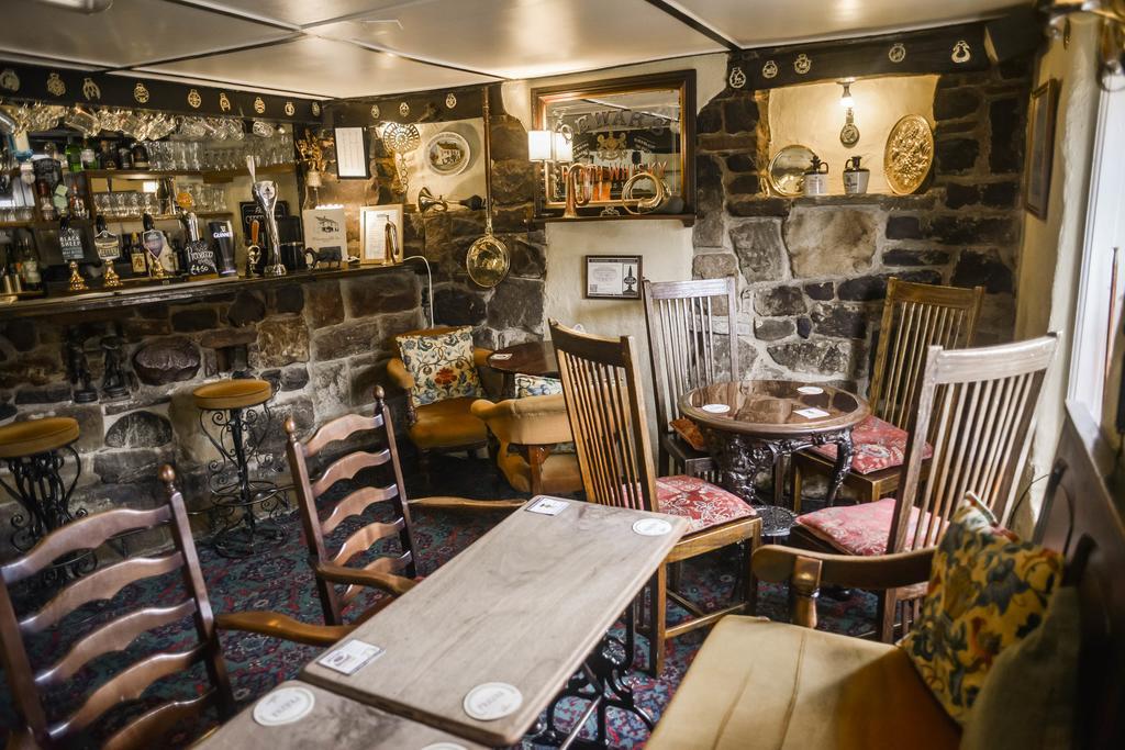 The Whitestonecliffe Inn Sutton  ภายนอก รูปภาพ