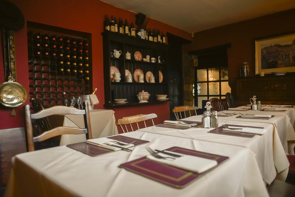 The Whitestonecliffe Inn Sutton  ภายนอก รูปภาพ